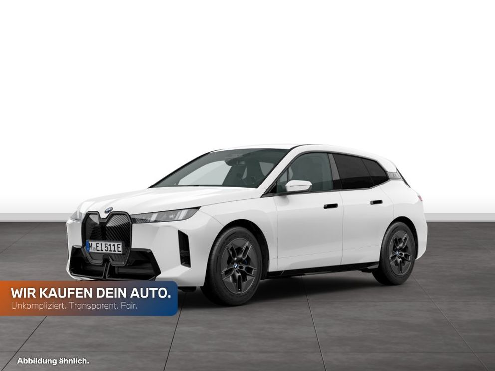 BMW iX xDrive45 