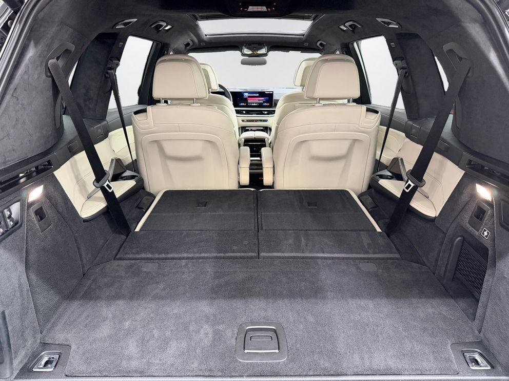 BMW X7 M60 i xDrive M Sport Pano+H&K+AppleCarPlay