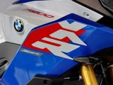 BMW F 900 XR DEAL-BOXENSTOP Sport 2-Pakete, SOS, M-Kette