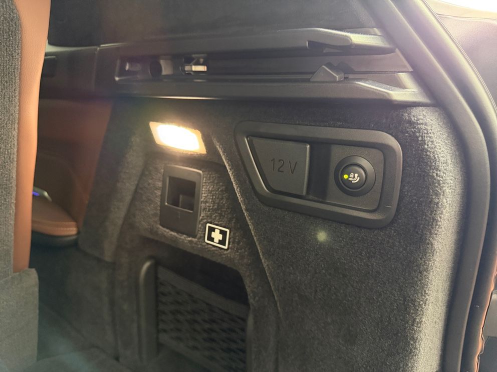 BMW X7 M60 i xDrive M Sport Pro HUD+StandHZG+AHK+Pano
