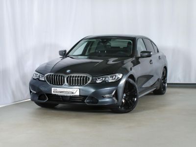 BMW 320 LuxuryLine Memory ACC Kamera HUD Keyless