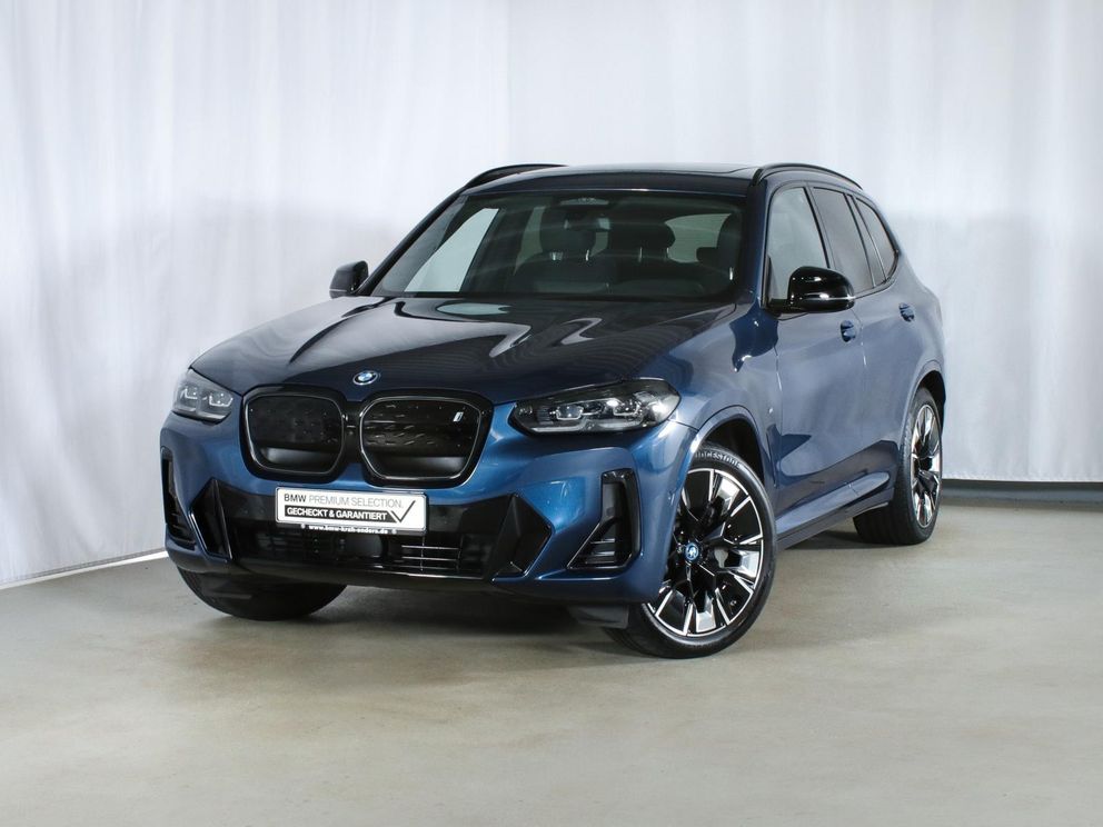 BMW iX3 H&K LED 360 Gestik HUD AHK Keyless LenkHZG