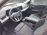 BMW X1 18i sDrive 136PS +++Parkass.+Sportsitz.+Sitzh.++