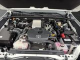 TOYOTA Hilux DOUBLE CAB 2.8*DUTY*AUTOAMTIK*15 J. GARANT