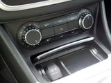 MERCEDES-BENZ CLA 180 Coupé Urban/Pano/LED/PDC/SHZ/
