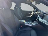 BMW 330 i M Sport LC Plus Driv Ass. Keyless Ambiente