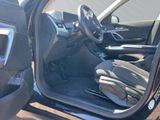 BMW iX1 eDrive20 LC Prof HUD Driv Assis Ad. LED DAB
