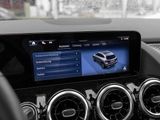 MERCEDES-BENZ GLA 180 , PROGRESSIVE SPUR PANO KAMERA PDC SHZ