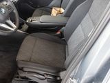 BMW 218 Active Tourer i+Navi+Induktionsladen+Soundsystem+RFK+PDC