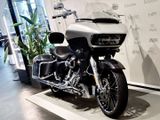 HARLEY DAVIDSON Road Glide CVO, 5HD1, Dr. Jekill & Mr. Hyde, Wilbers Nivomat, Top Geflegt,