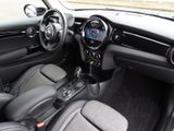MINI Cooper SE Mini Classic Trim Navi LED Sitzheizung DAB