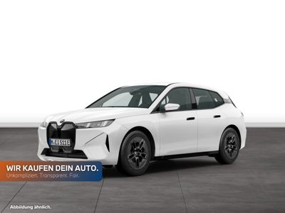 BMW iX xDrive45 
