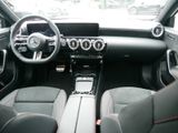 MERCEDES-BENZ A 200 Kompakt AMG NIGHT KAMERA SPUR PDC MULTI