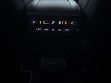 TOYOTA Highlander Hybrid Luxury 7 SITZER+AHK+LEDER+HuD