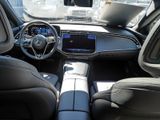 MERCEDES-BENZ E 220 d , AVANTGARDE AHK DISTR KAMERA PANO SPUR