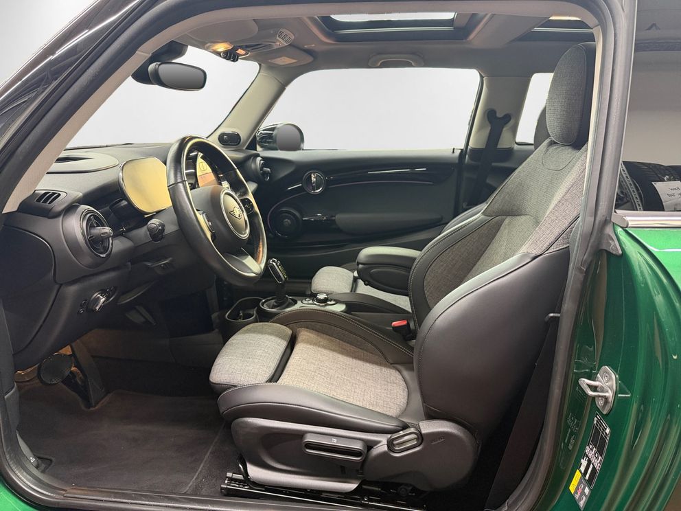 MINI Cooper SE Classic Trim 3-Türer LED+H&K DW 0,25%
