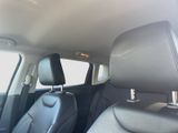 JEEP Compass Limited 1.3 GSE Klima + 360° Kamera + Navi + LED
