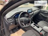 FORD Kuga Plug-In Hybrid ST-Line Sportpaket HUD AHK-klappbar Navi Digitales Cockpit LED Blendfreies Fernl.
