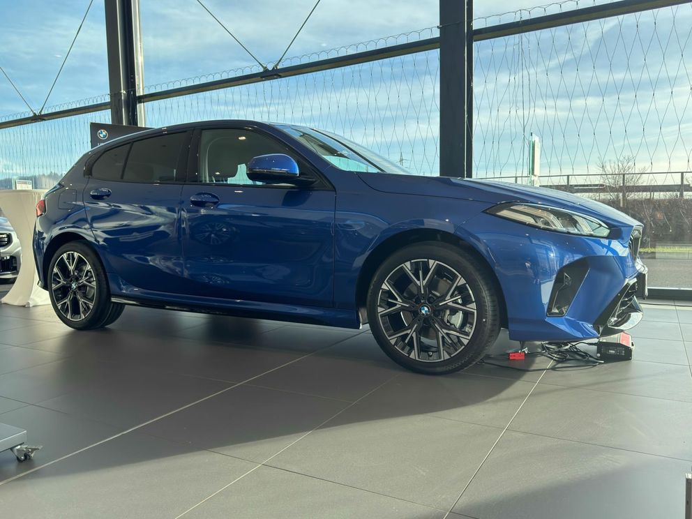 BMW 120 Park-Assistent LED Rückfahrkam. Navi Alu PDC SHZ