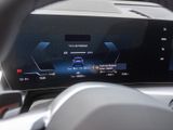 BMW iX1 30  MSport+xDrive+HUD+AD+El. Panodach+Navi+Digitales Cockpit