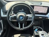 BMW iX1 20 eDrive M Sport elektr.Pano HUD E-Sitze DAB