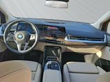 BMW 220 Active Tourer i Panorama h/k Sportsitze adapt. LED