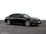 BMW 320i Limousine