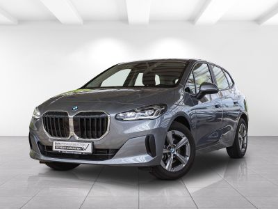 BMW 218 Active Tourer i+Navi+Induktionsladen+Soundsystem+RFK+PDC