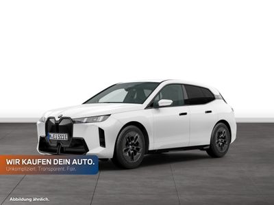 BMW iX xDrive45 