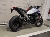 BMW R 1300 R 