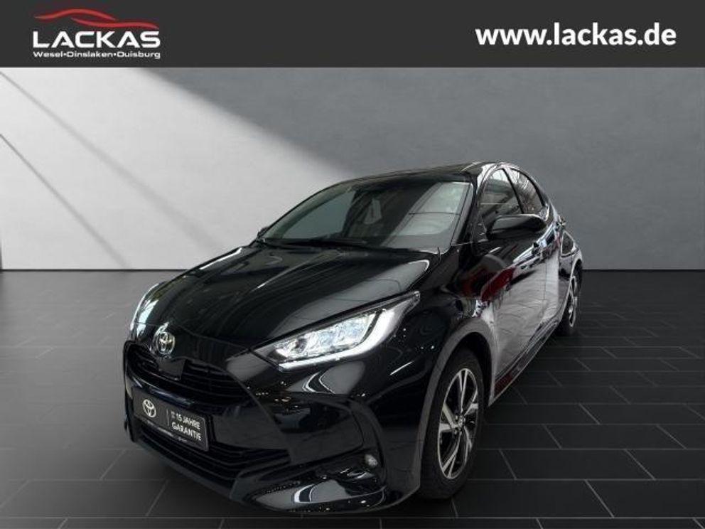 TOYOTA Yaris 1.5*APPLE CARPLAY*SHZ*LED*