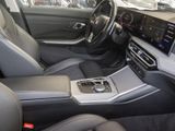 BMW 318 dTour+Navi+HUD+StandHZG+RFK+DAB+LED+PDCv+h