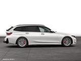 BMW 330e xDrive Touring