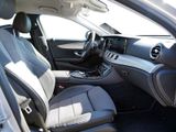 MERCEDES-BENZ E 220 T d 4M AMG AVANTGARDE WIDE AHK KAMERA SPUR