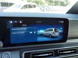 MERCEDES-BENZ V 220 AVANTGARDE WINTER BURMESTER 360° AHK 2,5T 6SITZER