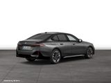 BMW 550e xDrive Limousine