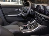 BMW M3 MxDriveTouring+Leder+e-Sitze+HUD NP 125.720,-