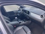 MERCEDES-BENZ B 180 B 180 d*KLIMAAUTOMATIK*NAVI*PDC*SITZHEIZU