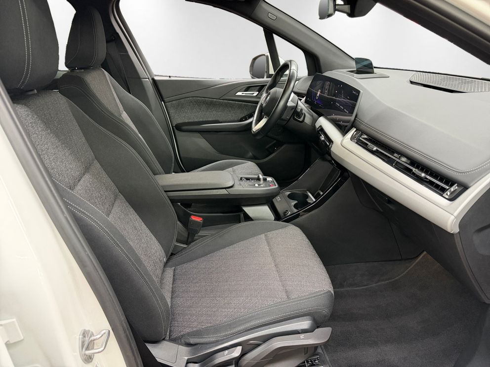 BMW 218 Active Tourer Adapt.LED+HUD+SHZ+AppleCarplay