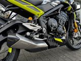 TRIUMPH Street Triple 765 Moto2 Edition Nr. 669/1000