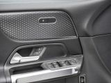 MERCEDES-BENZ GLB 220 d 4M PROGRESSIVE NIGHT SPUR AHK DISTR