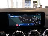 MERCEDES-BENZ GLA 200  AMG NIGHT MULTI 360 DISTR KAMERA SPUR