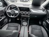MERCEDES-BENZ EQA 300 4M , AMG DISTR PANO SPUR STANDH AHK SHZ