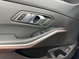 BMW 330 i xDrive Touring Sport Line Memoy+Navi+SHZ
