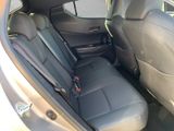 TOYOTA C-HR 1.8 Hybrid Style Selection *LEDER*NAVI*LED