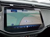 MERCEDES-BENZ E 300 de 4MATIC T-Modell mit EQ Hybrid Technologie