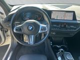 BMW 118 i 5-Türer M Sport LC Prof HiFi Temp LED DAB