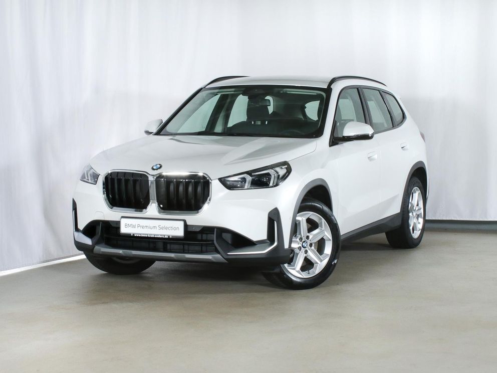 BMW X1 xDrive 23i AHK Sportsitze H&K LED Keyless
