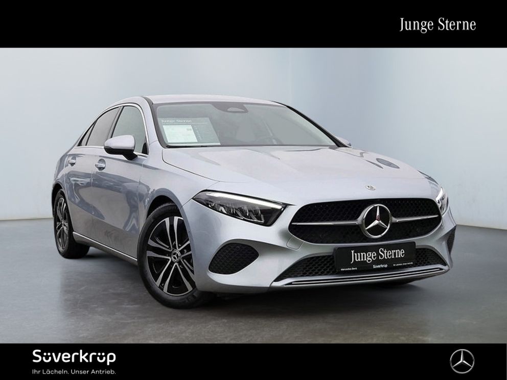 MERCEDES-BENZ A 200 d , PROGRESSIVE AHK KAMERA SPUR PDC SHZ