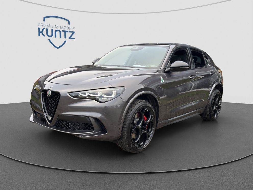 ALFA ROMEO Stelvio Quadrifoglio Q4 Panorama Glasschiebedach